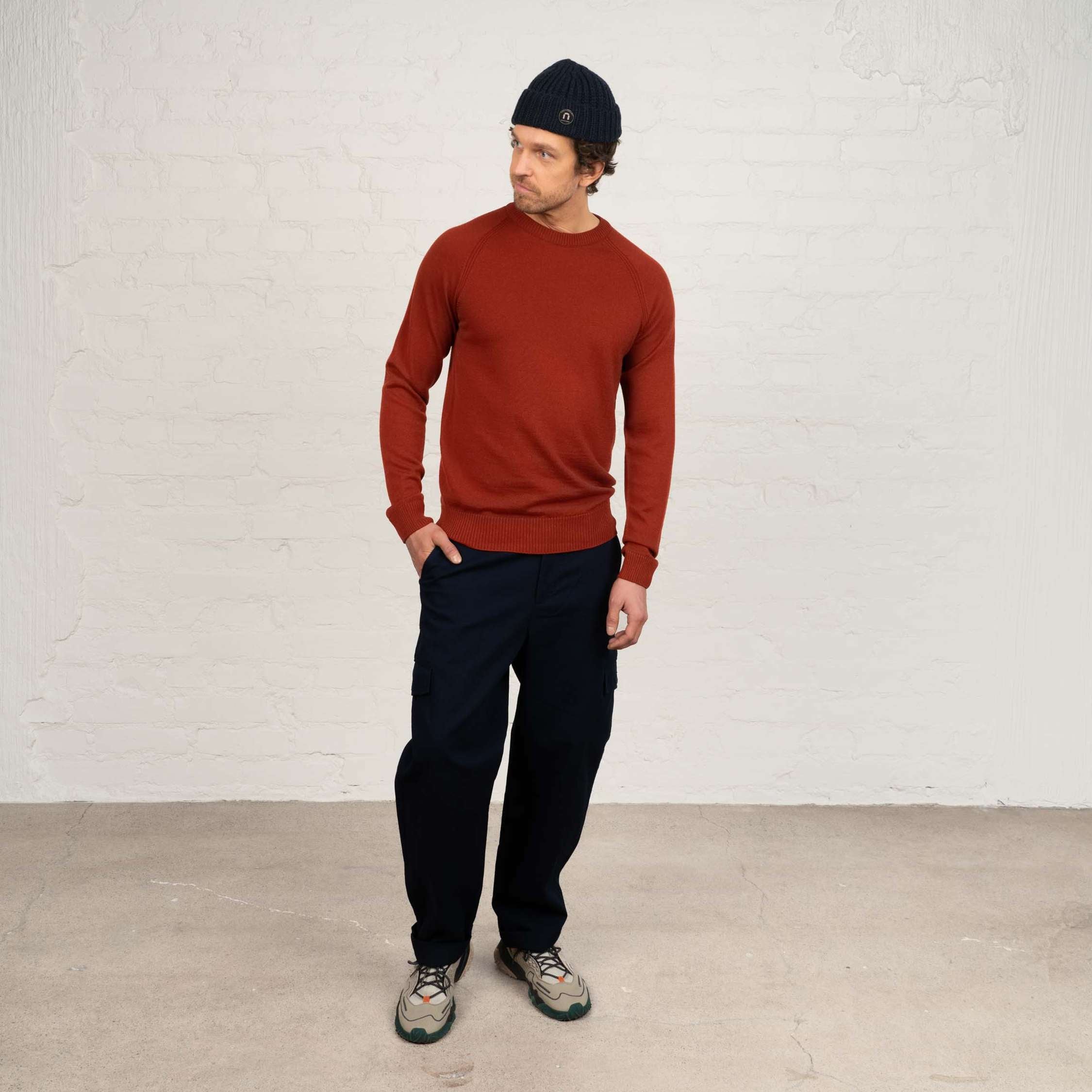 The model is 191 cm and wears size XL.