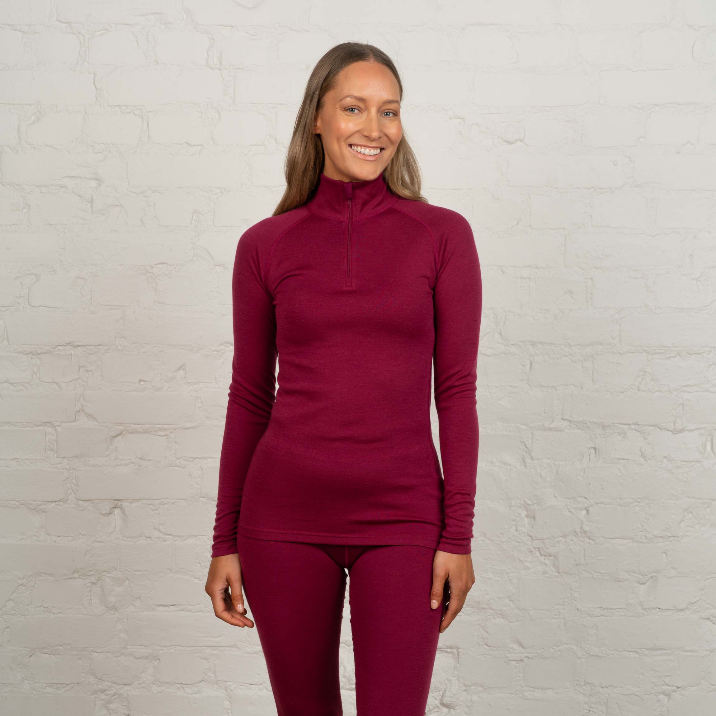 The model is 174 cm and wears size S.