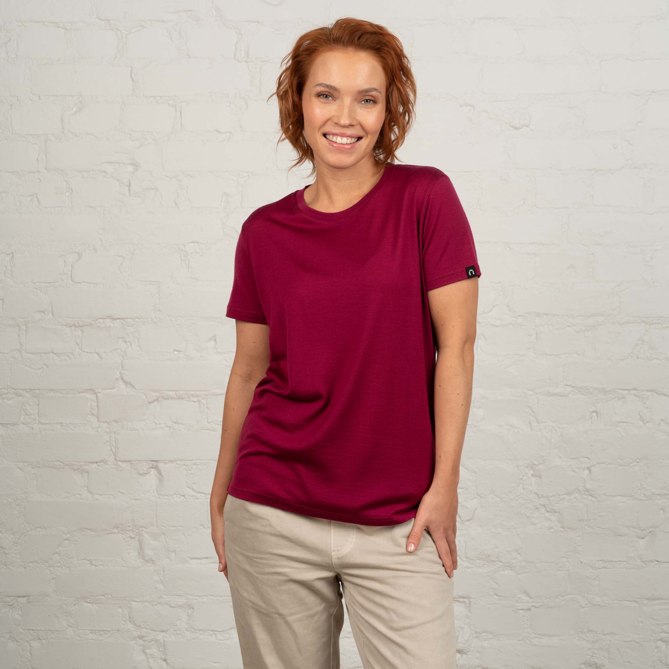 The model is 173 cm and wears size S.