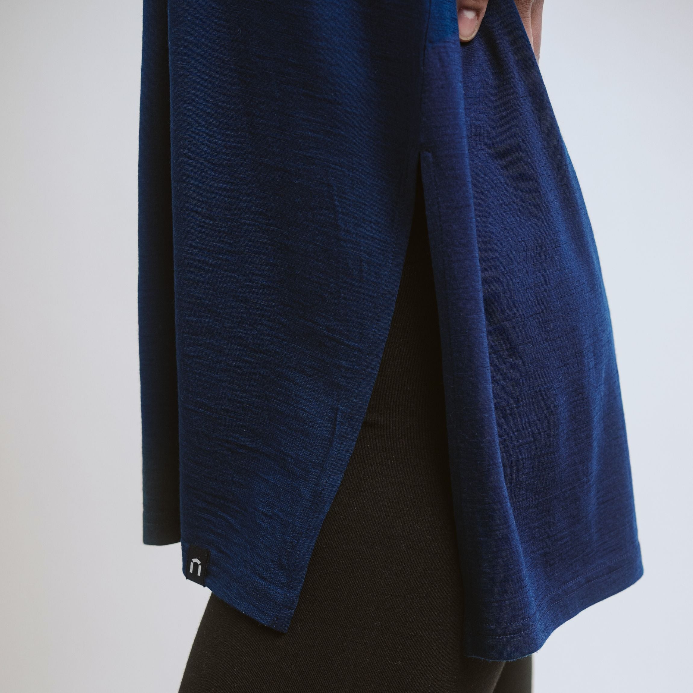 Olivia merino T-paita W - tumma mustikka