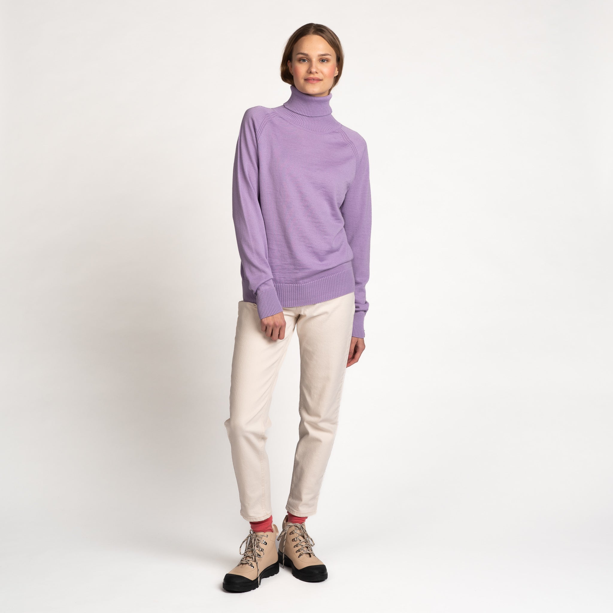 The model is 175 cm and wears size S.