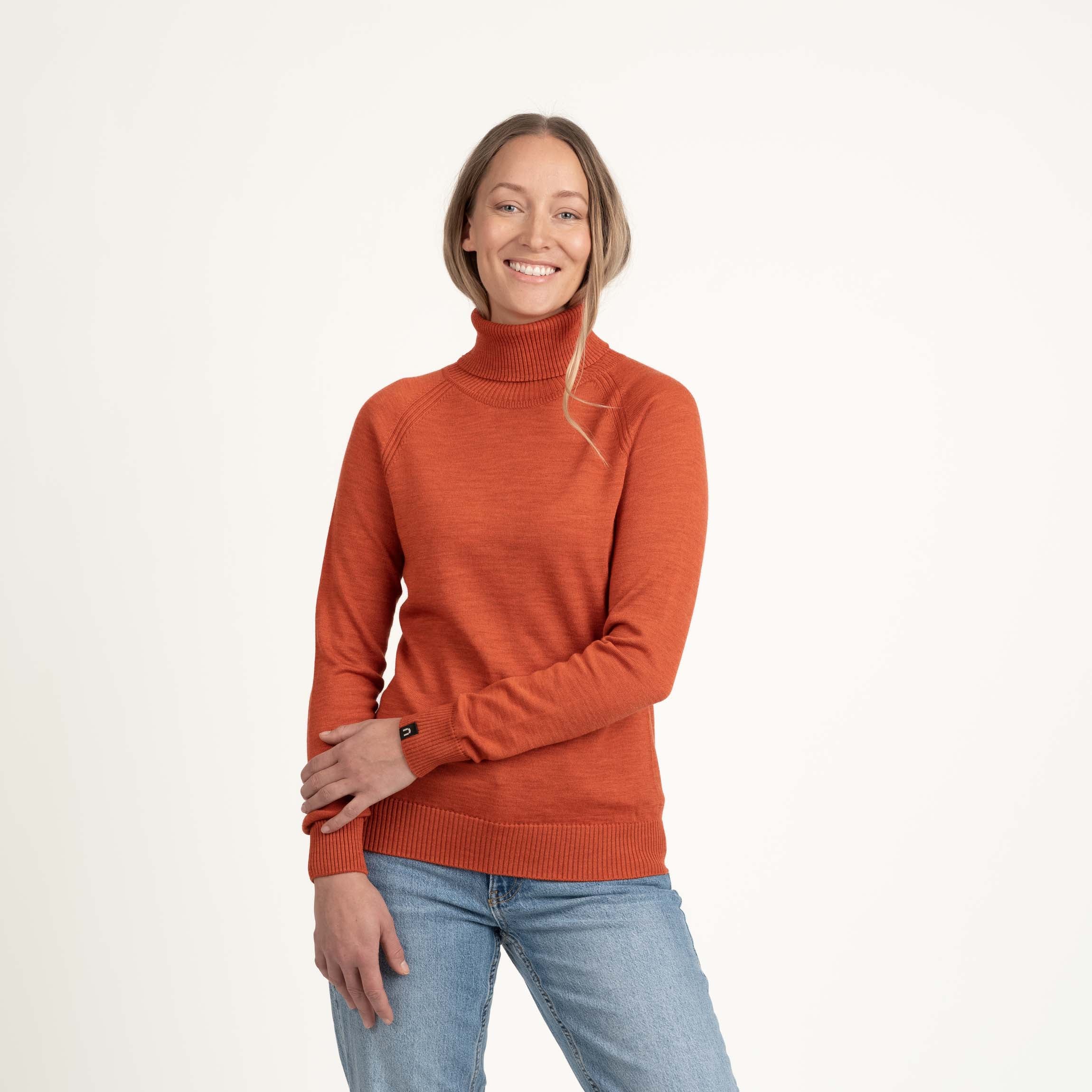 The model is 174 cm and wears size S.