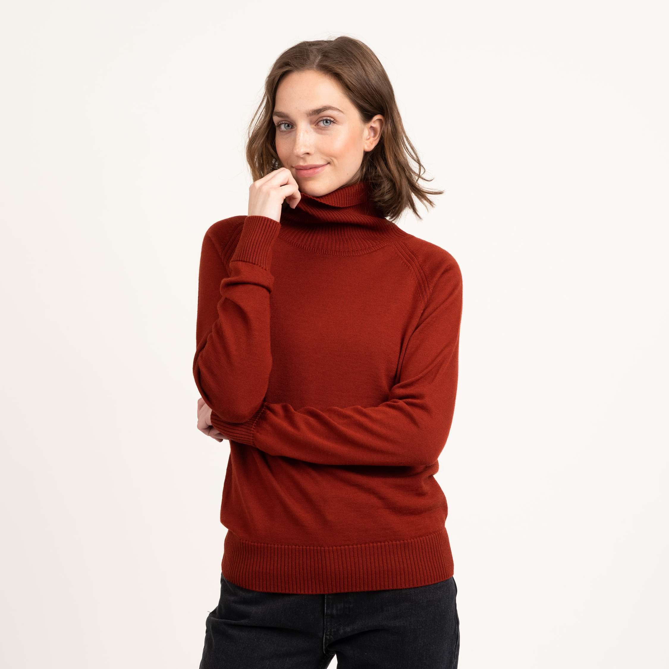 The model is 175 cm and wears size S.