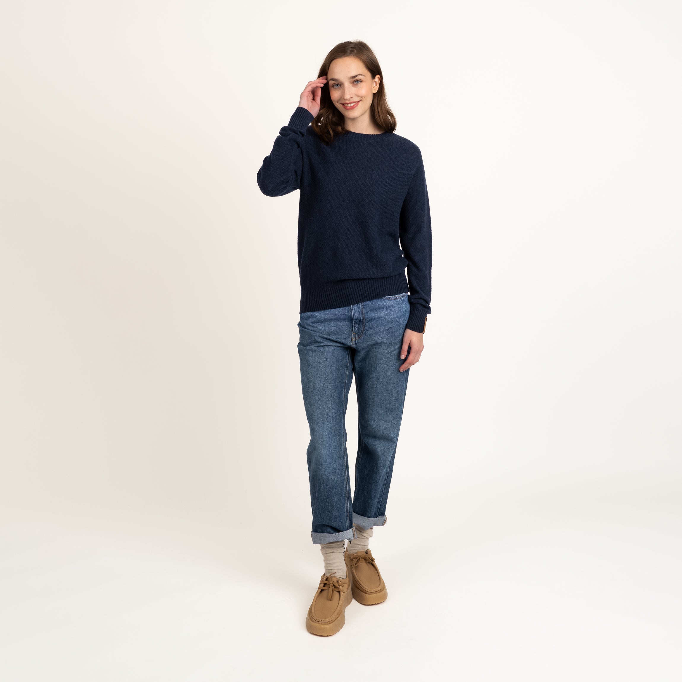 The model is 175 cm and wears size S.