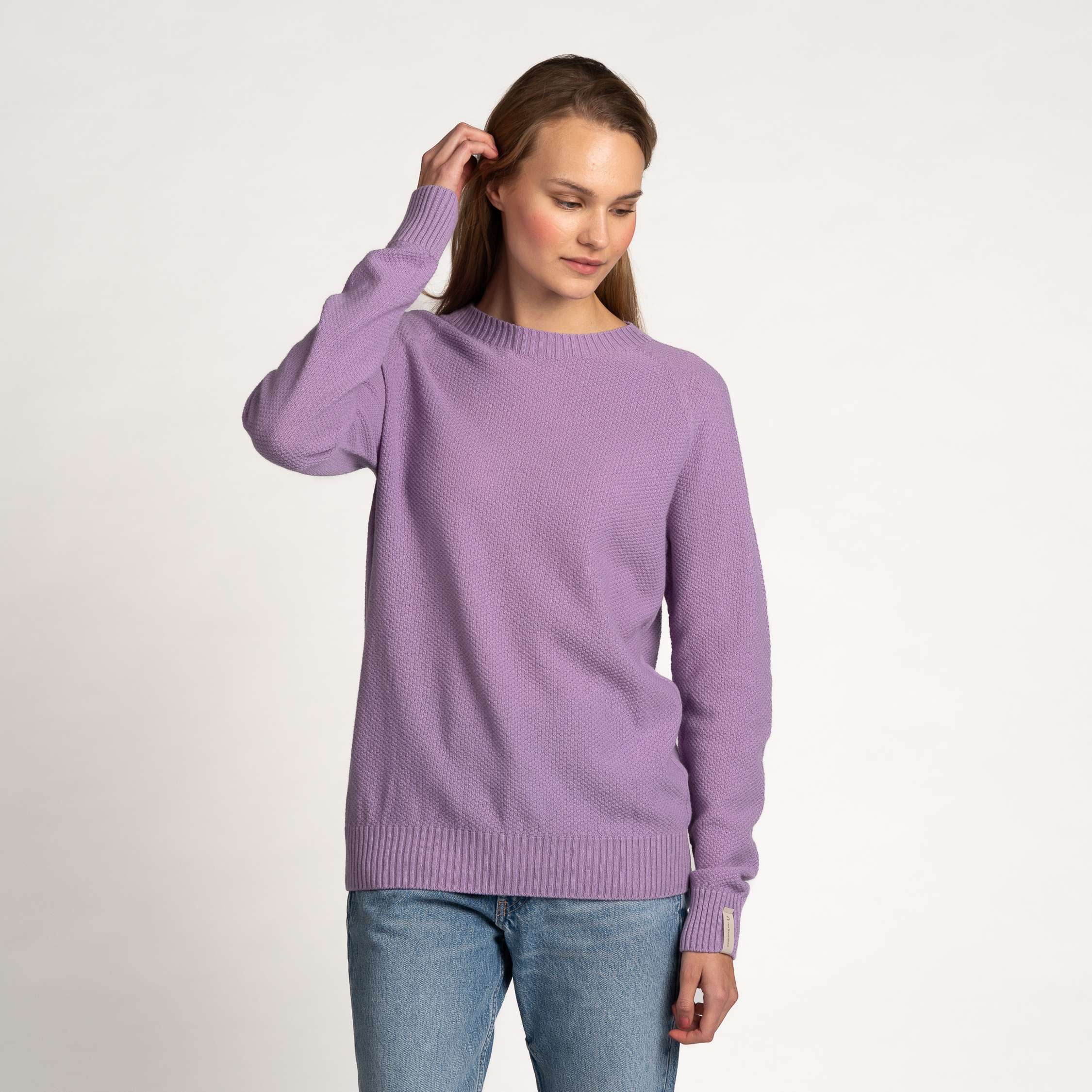 The model is 175 cm and wears size S.