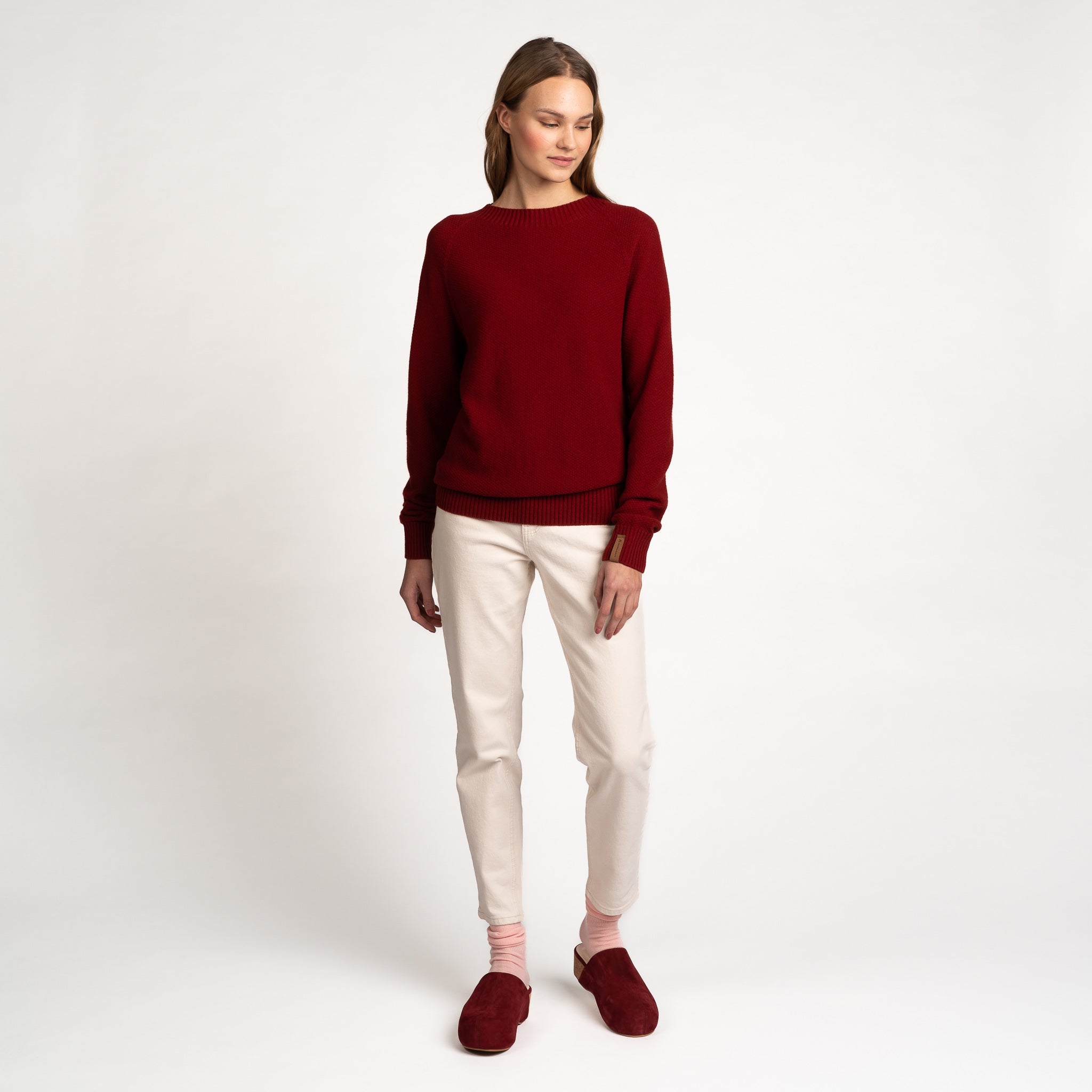 The model is 175 cm and wears size S.