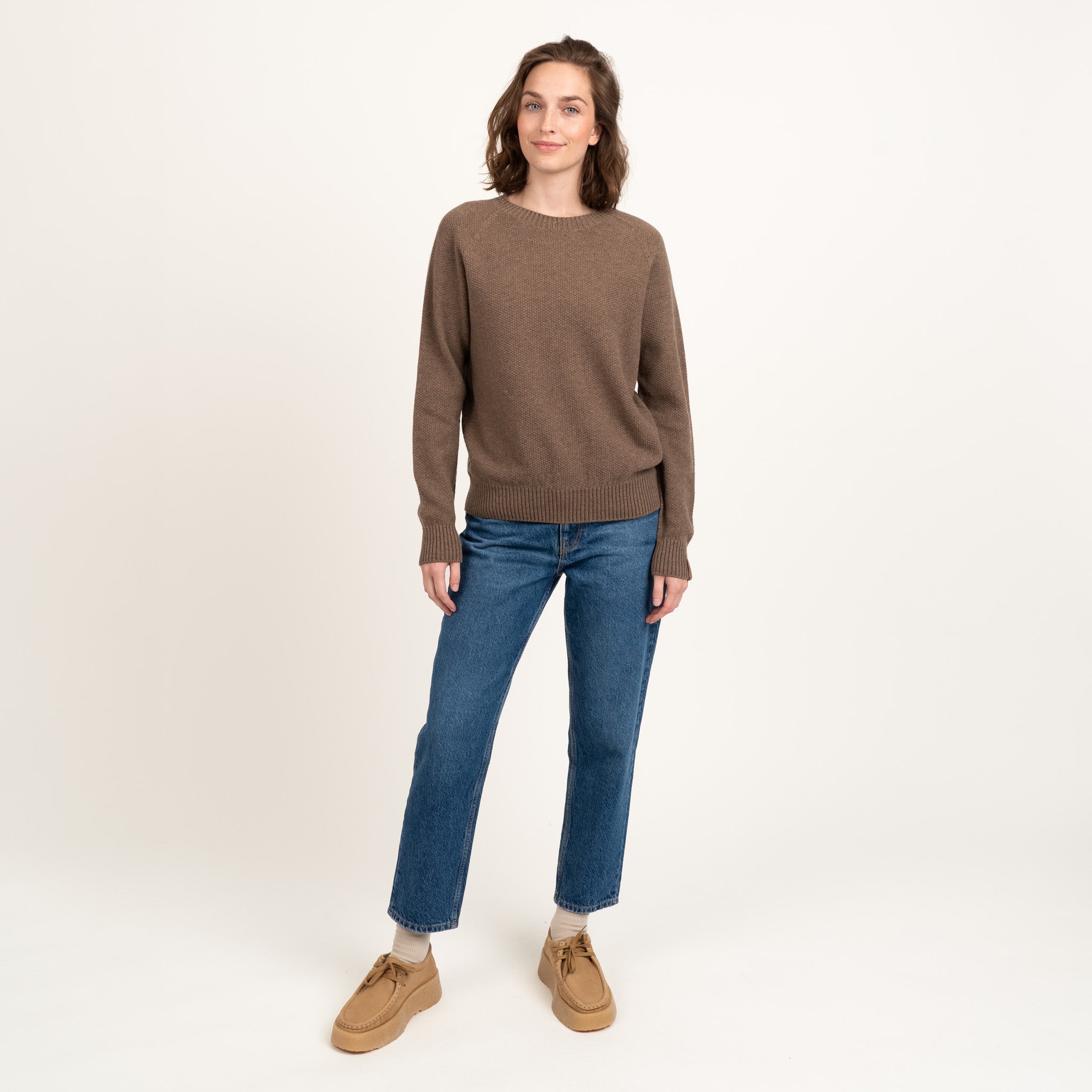 The model is 175 cm and wears size S.