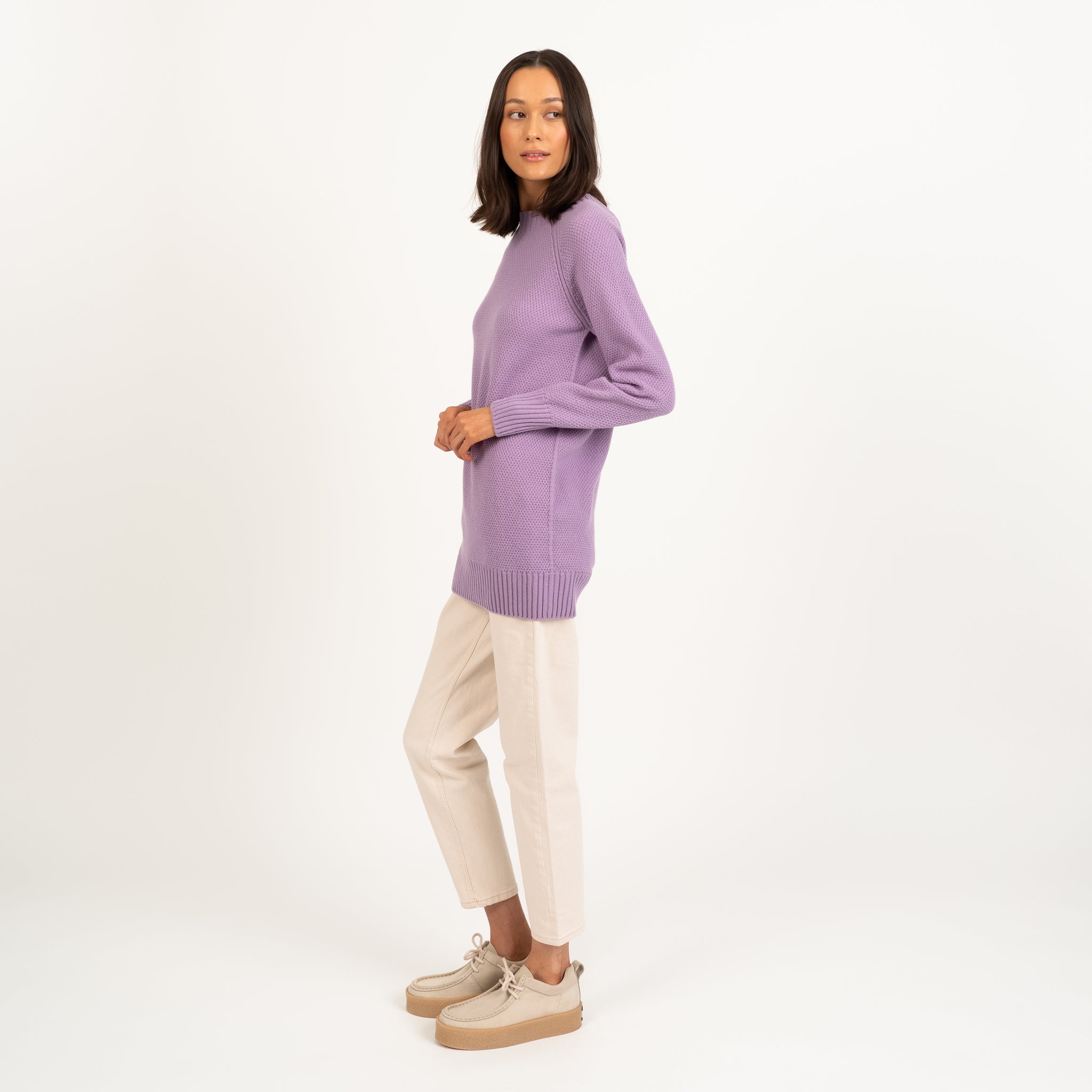 The model is 180 cm and wears size S.