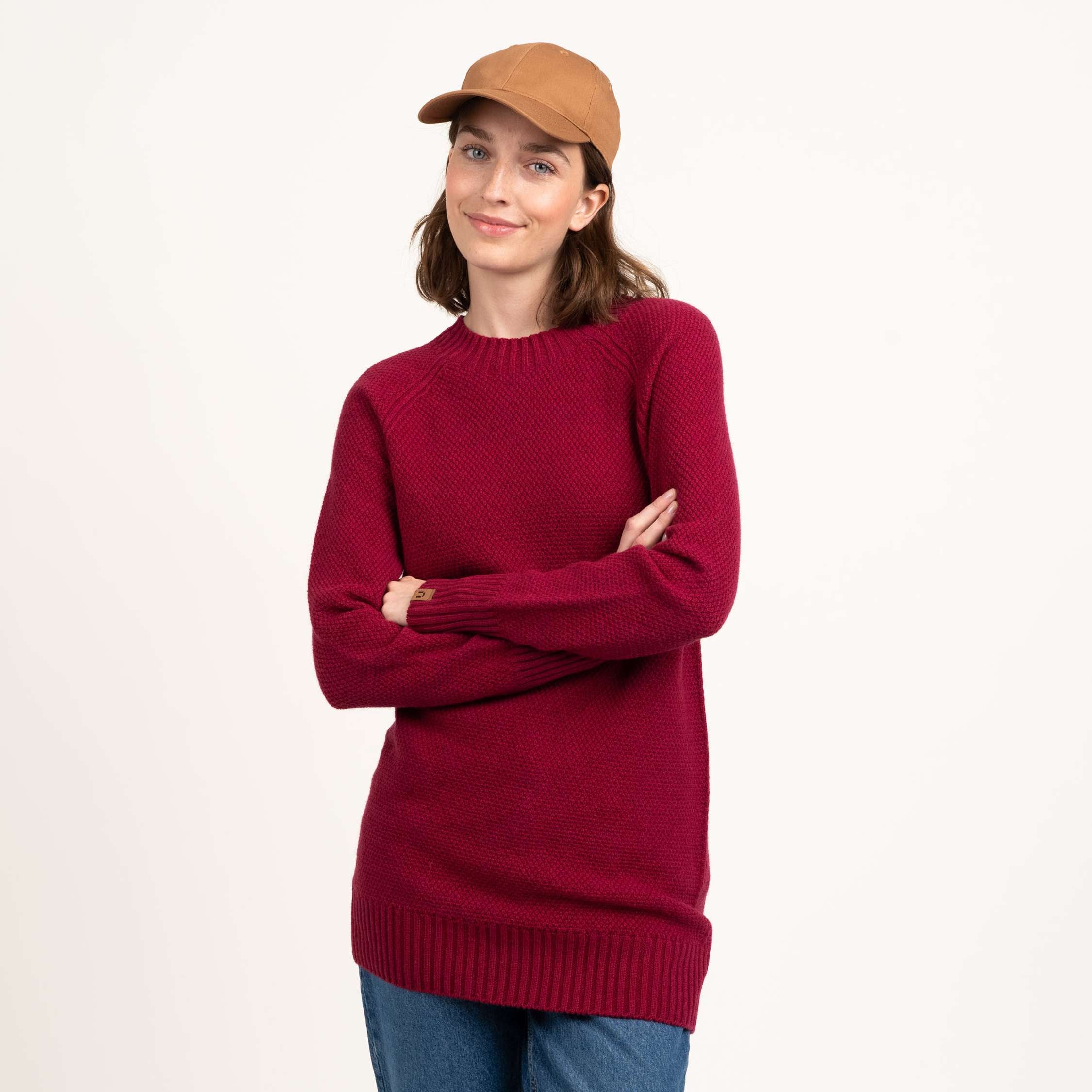 The model is 175 cm and wears size S.