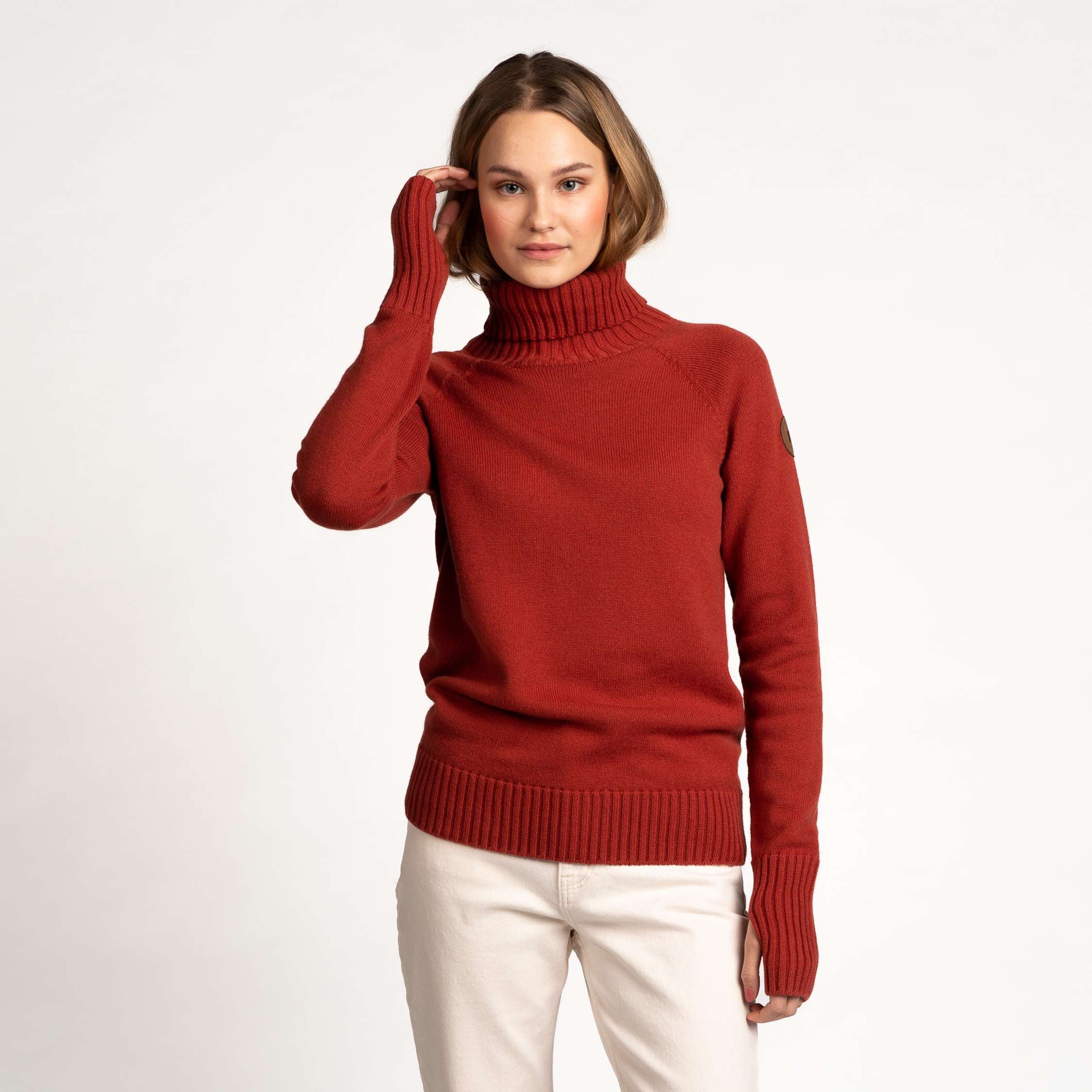 The model is 175 cm and wears size S.