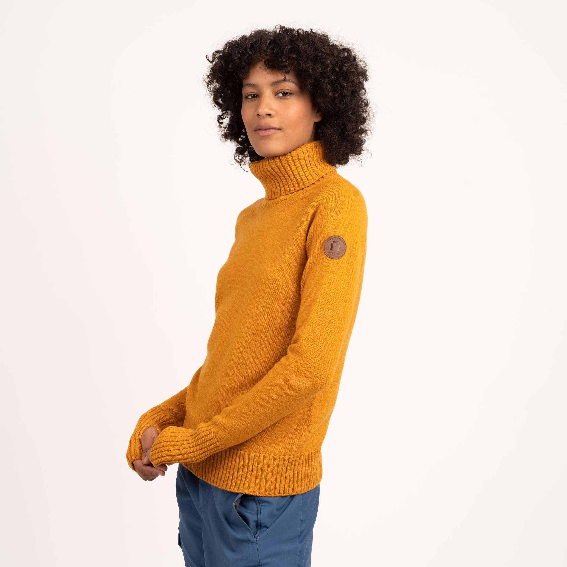 The model is 180 cm and wears size S.