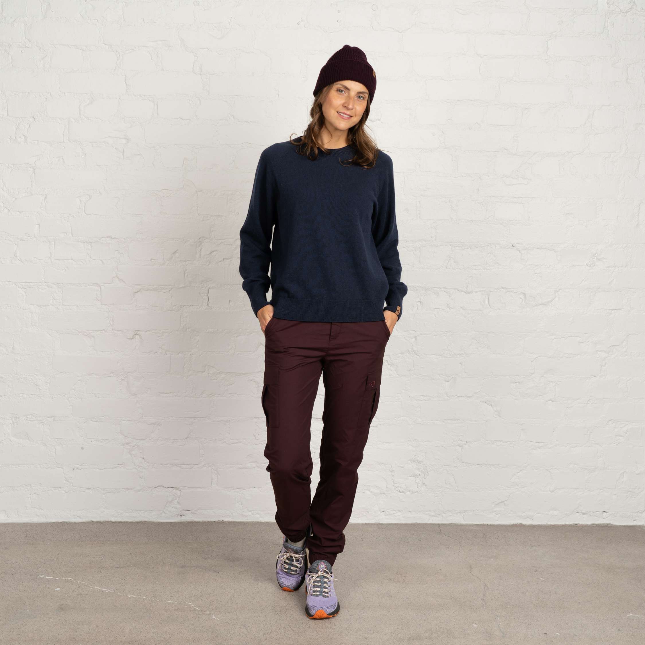 The model is 175 cm and wears size M.