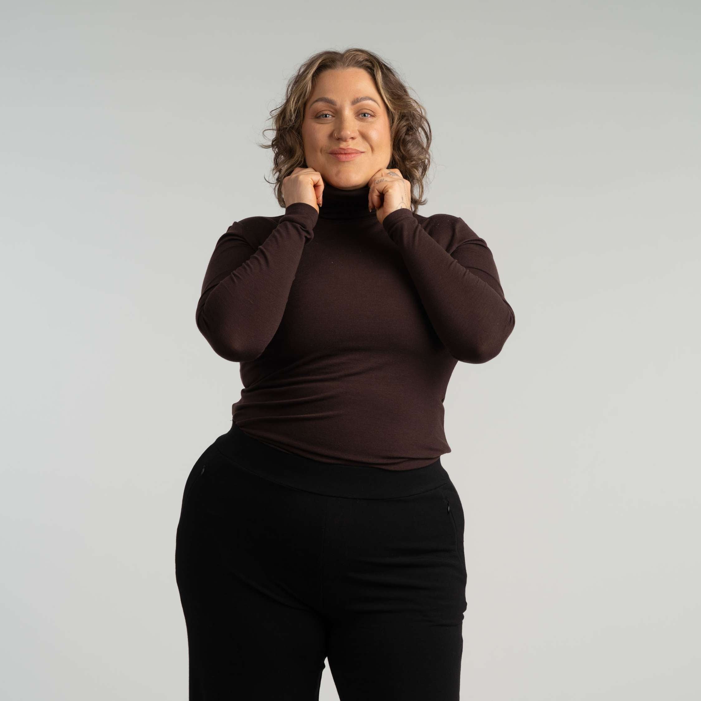 Alina Merinopullover mit Rollkragen W - Schokolade