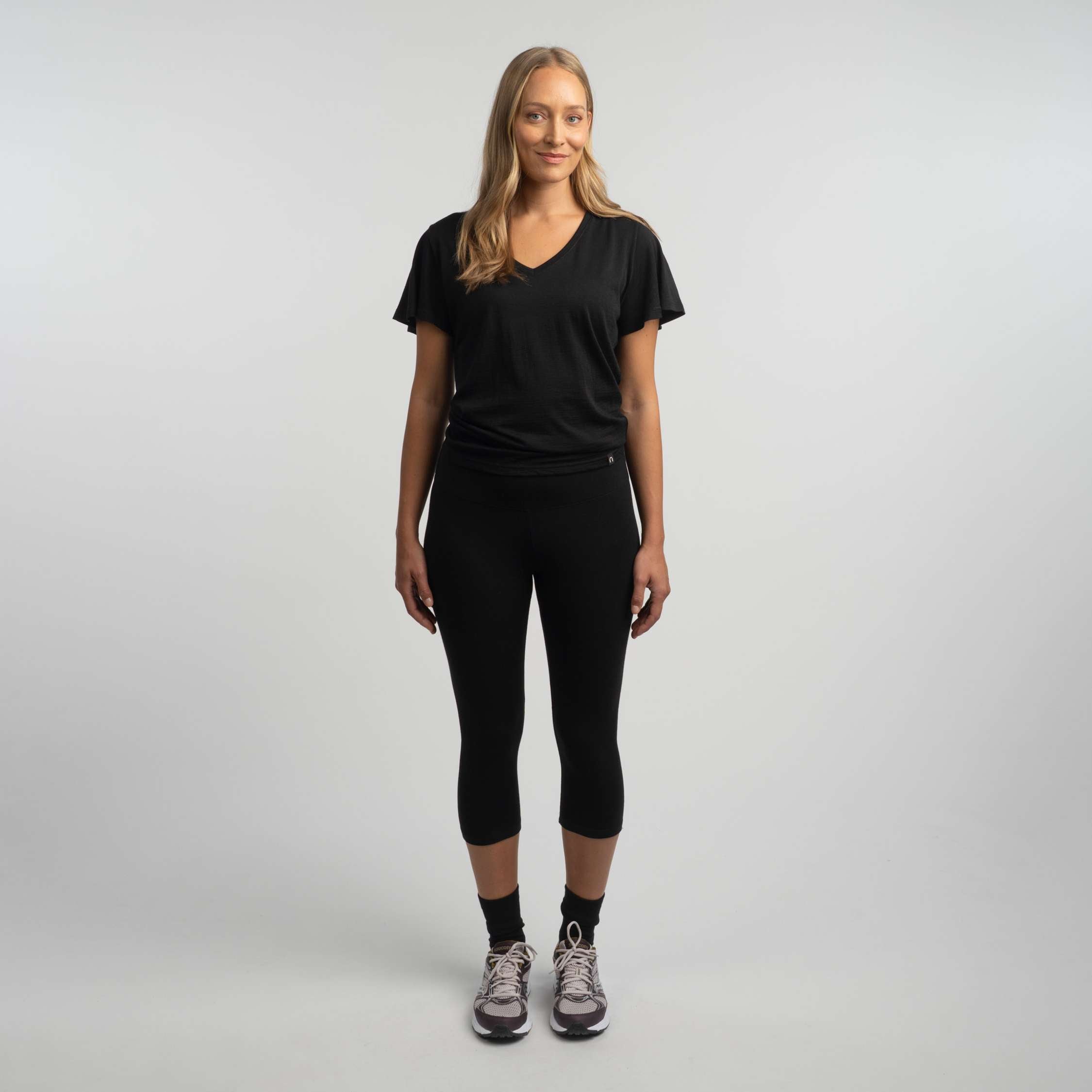 Mila merino caprit W - musta