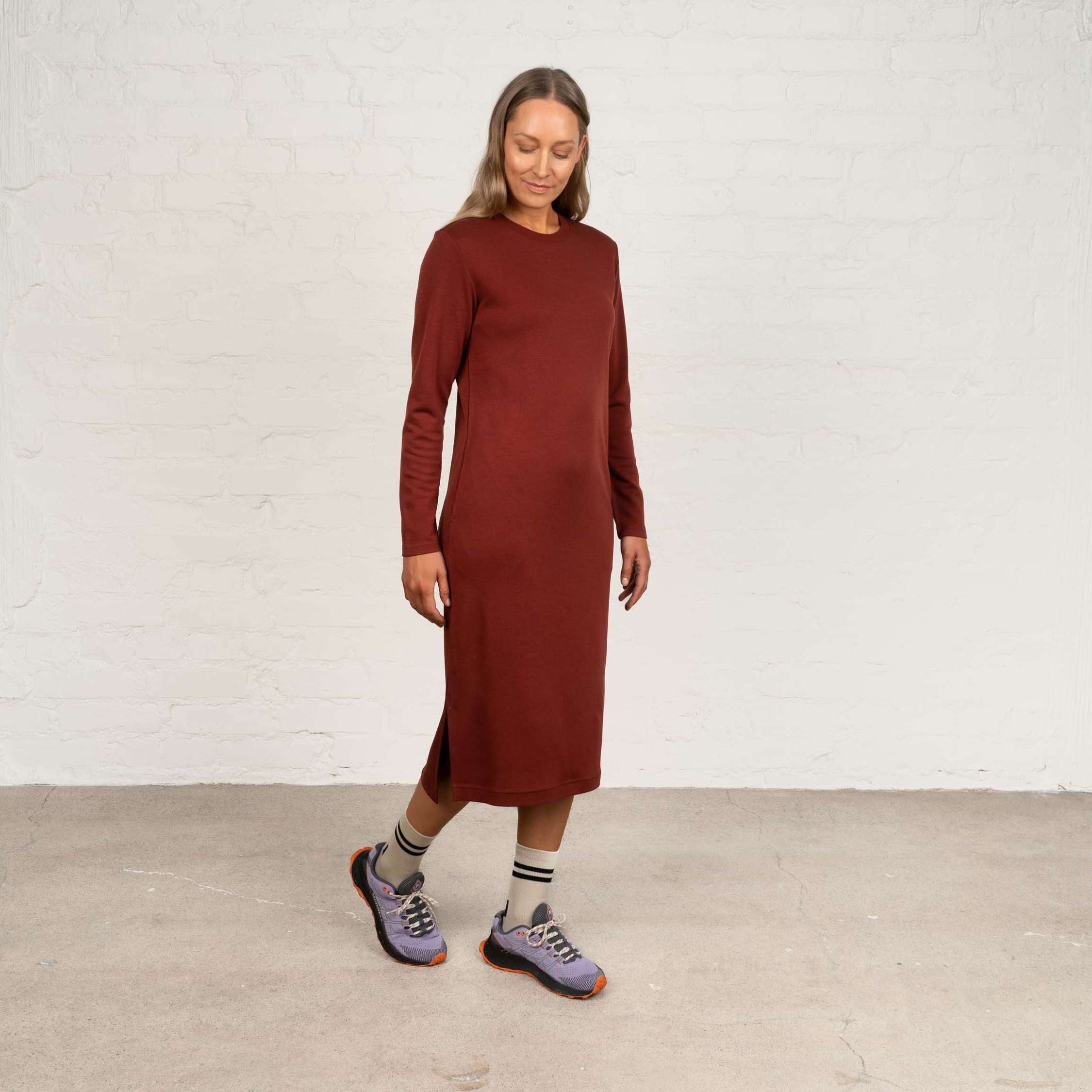 The model is 174 cm and wears size S.