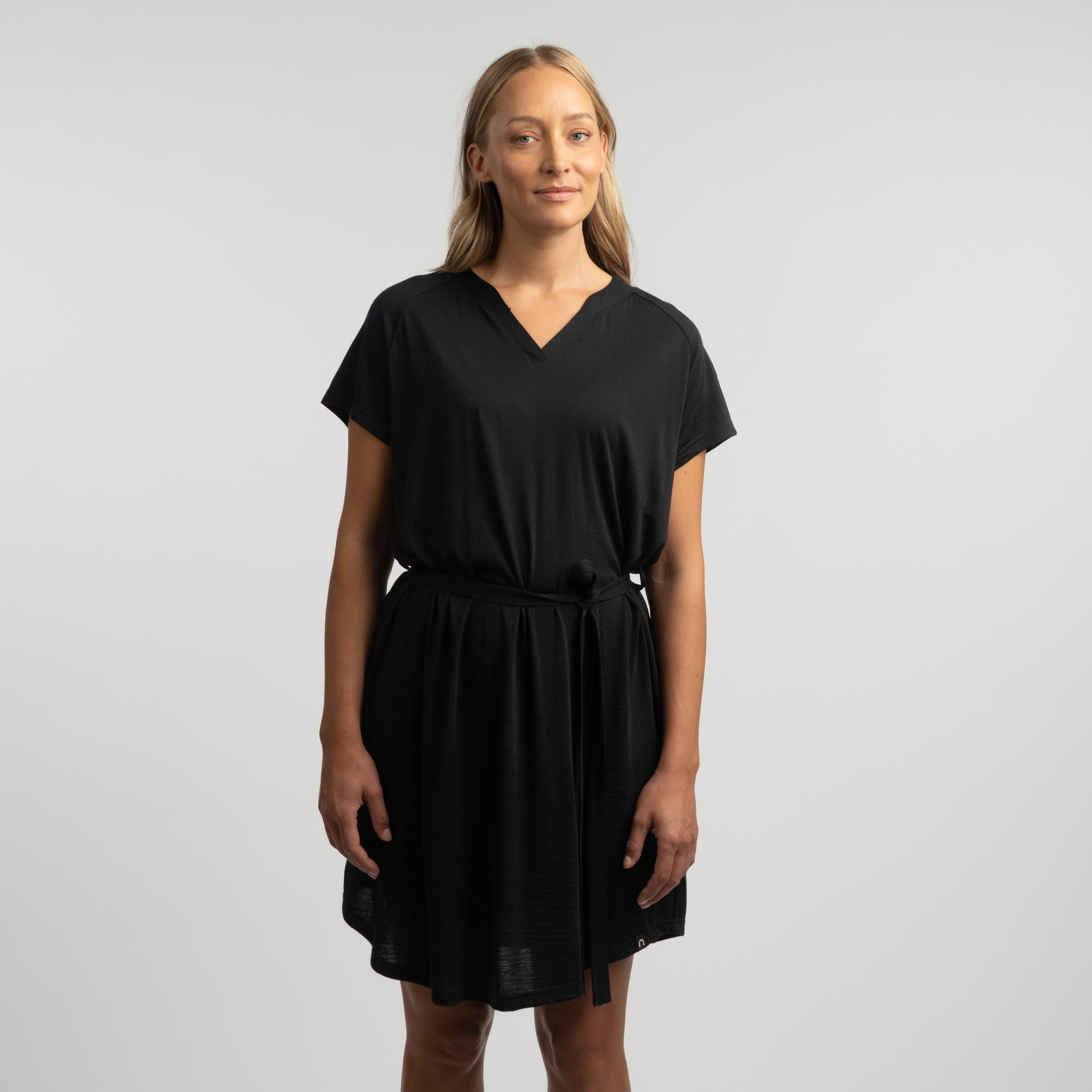 Robe en mérinos Malva W - noir