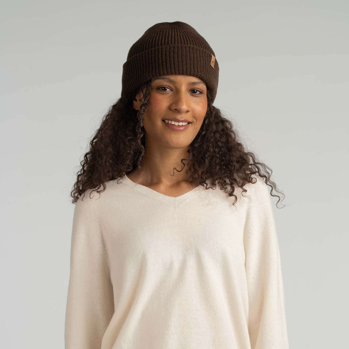 North Outdoor Huuru merino beanie in coffee, mulesing-free merino wool. Made in Finland. -