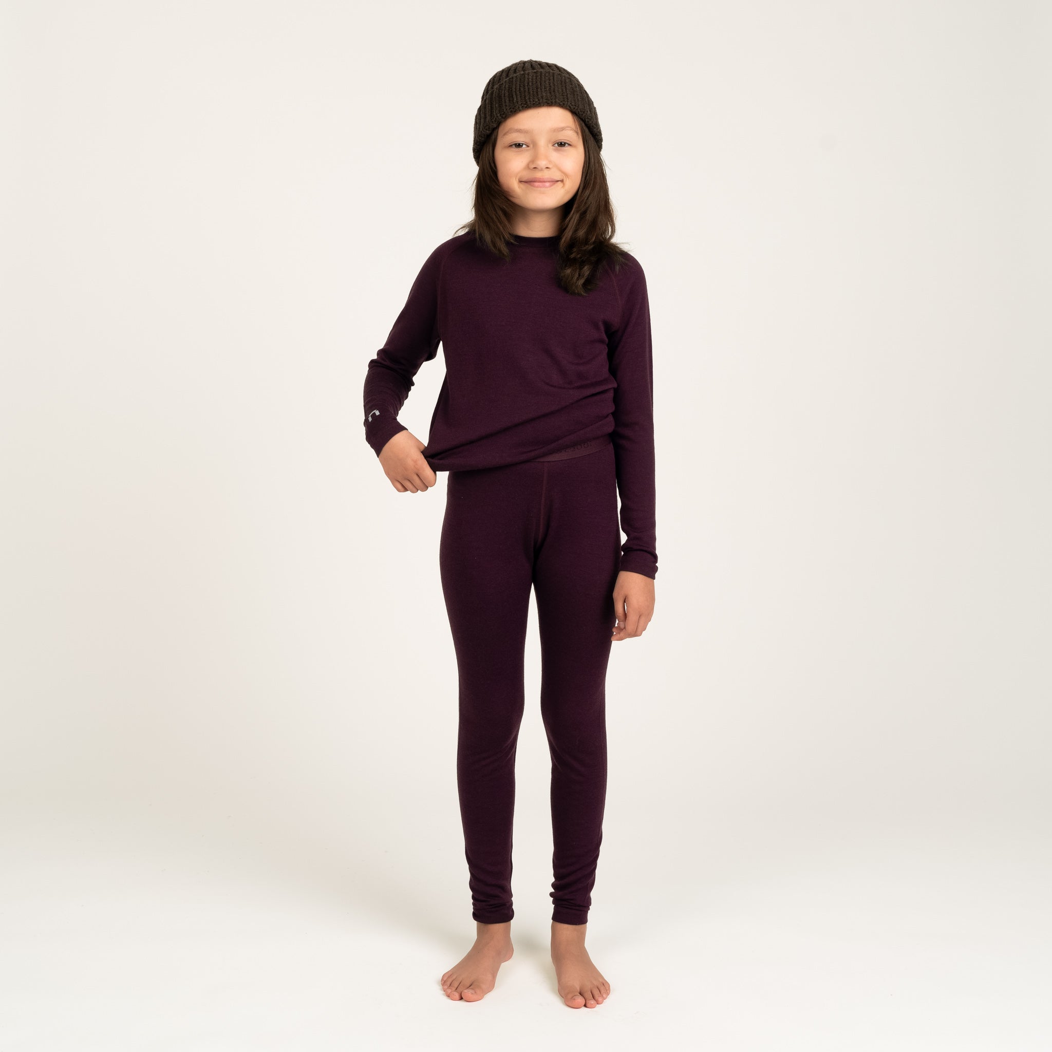 The model is 140 cm tall and wears size 134-140.