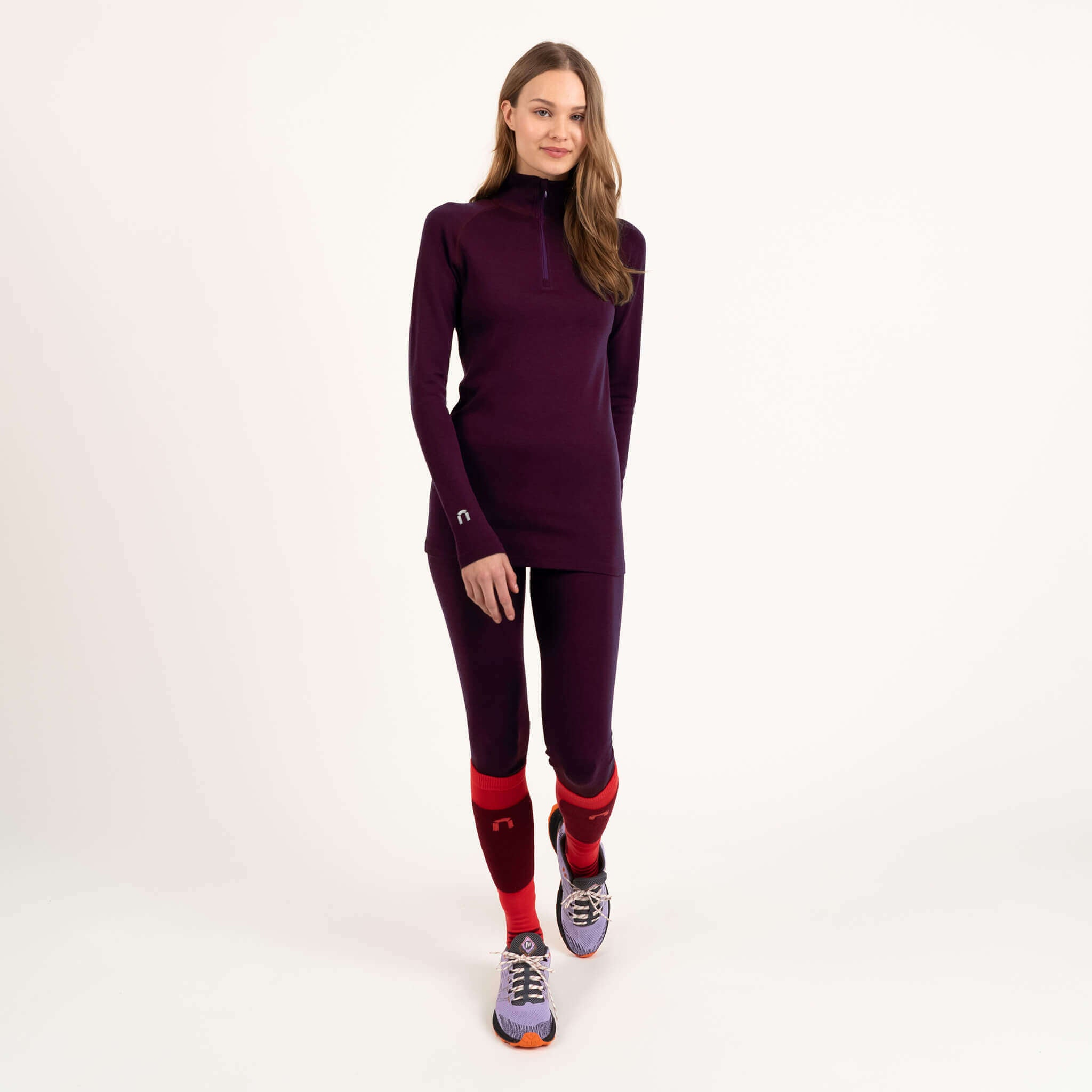 The model is 175 cm and wears size S.