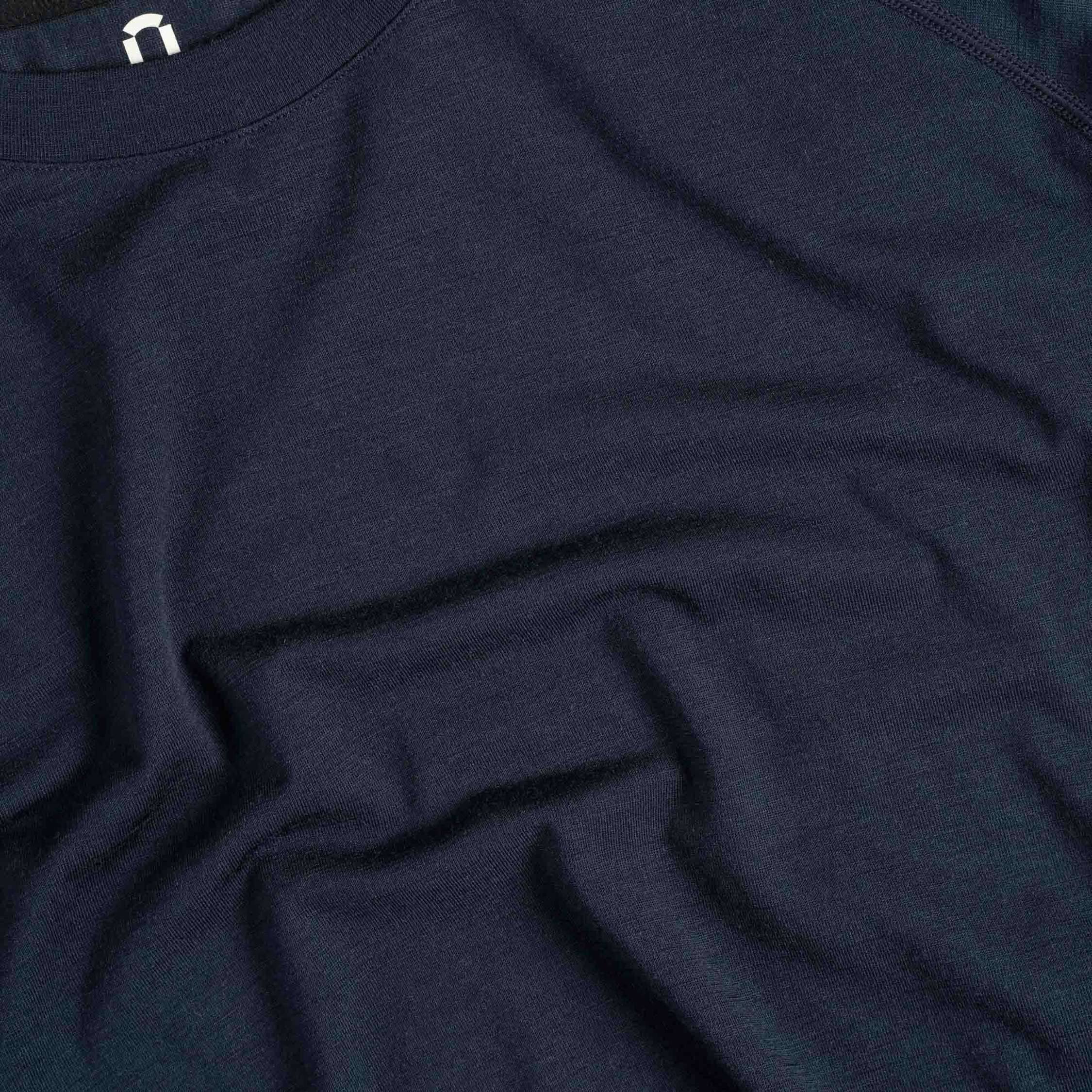 Motion 150 aluskerroksen merinopaita M - indigonsininen