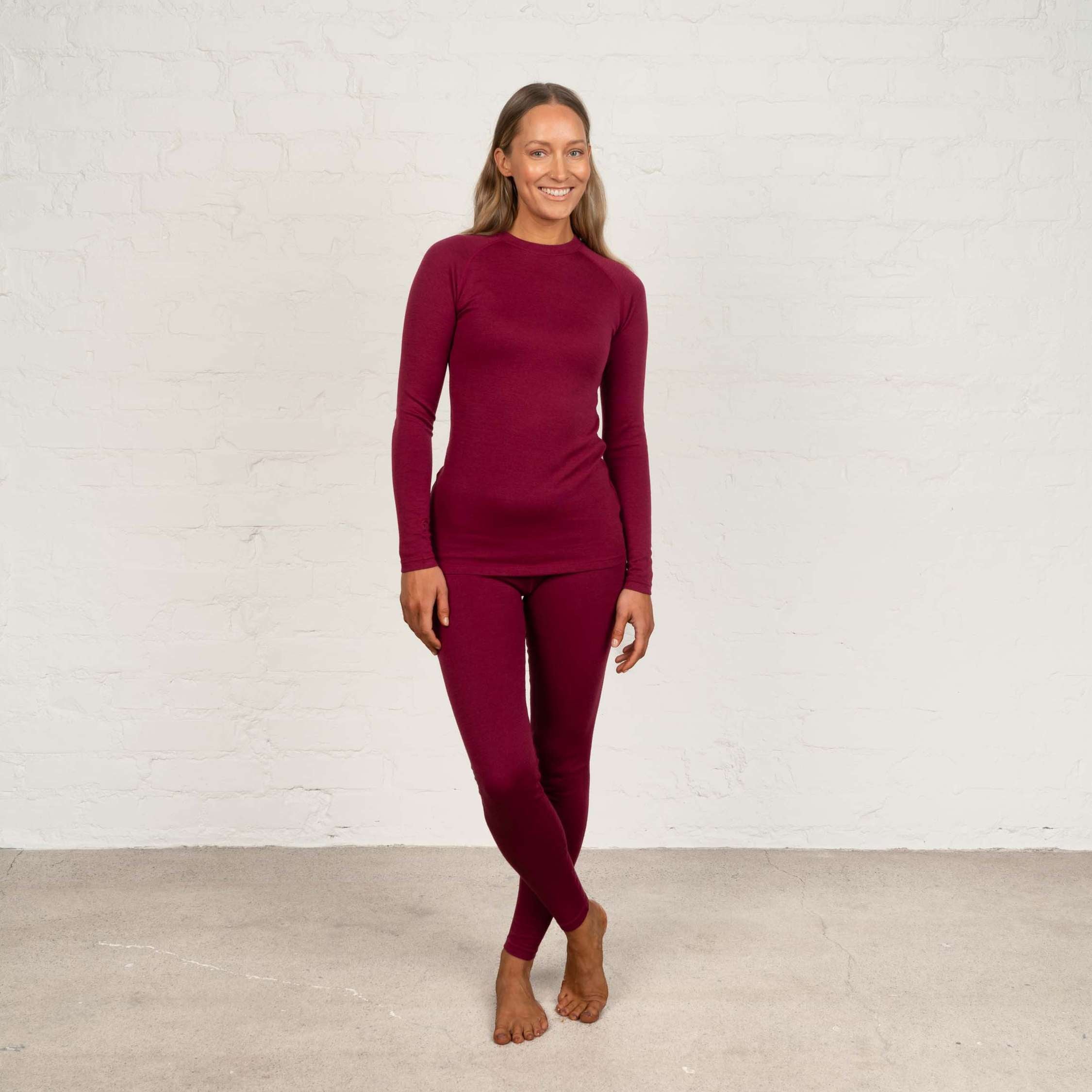 The model is 174 cm and wears size S.