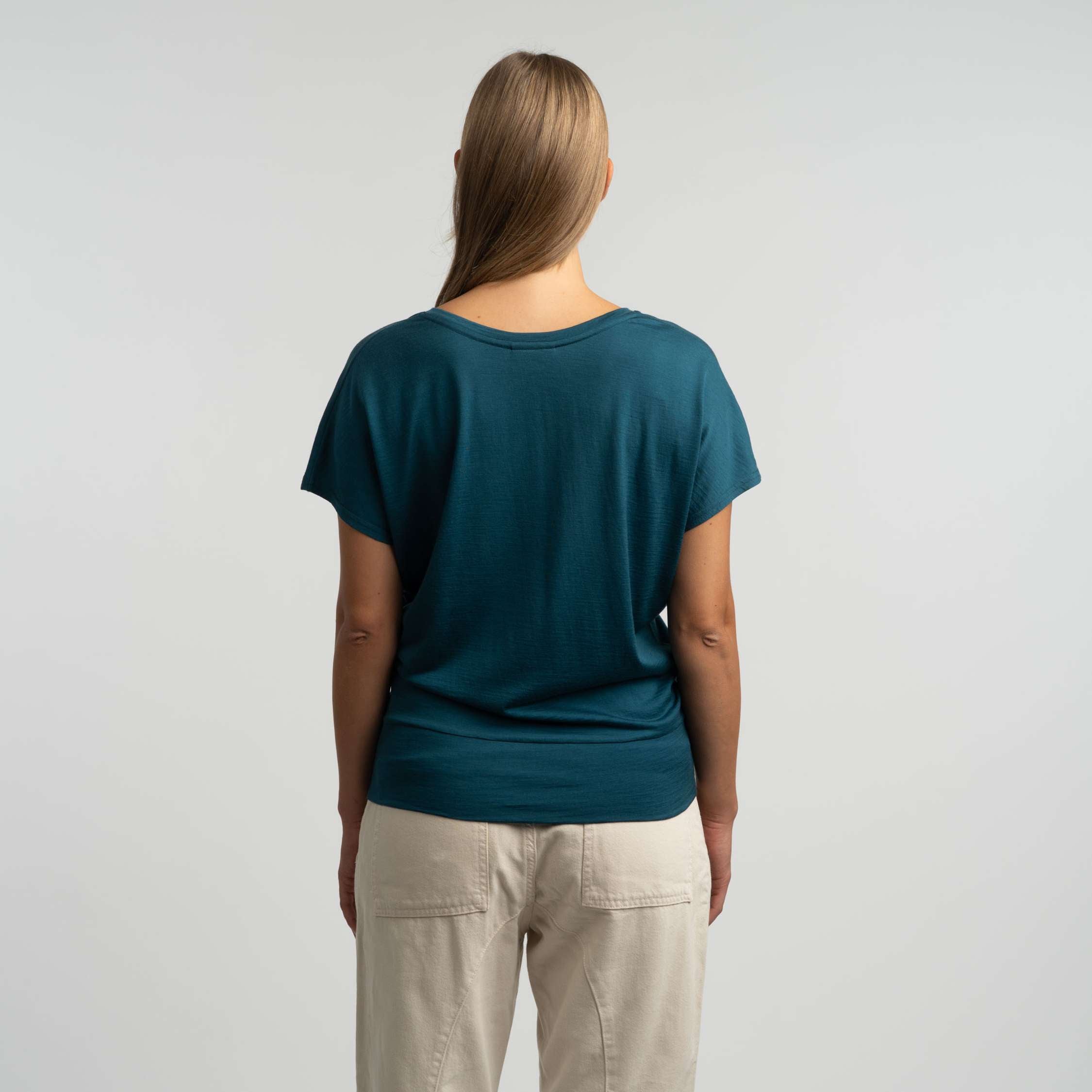 North Outdoor Eva merino T-paita W värissä sinivihreä, mulesing-vapaa merinovilla. Suunniteltu Suomessa. - 