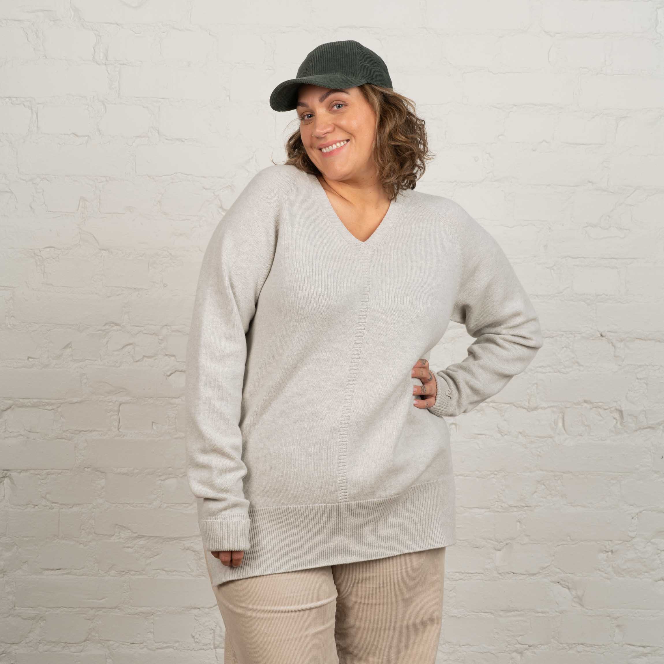 Hiutale women's merino wool sweater