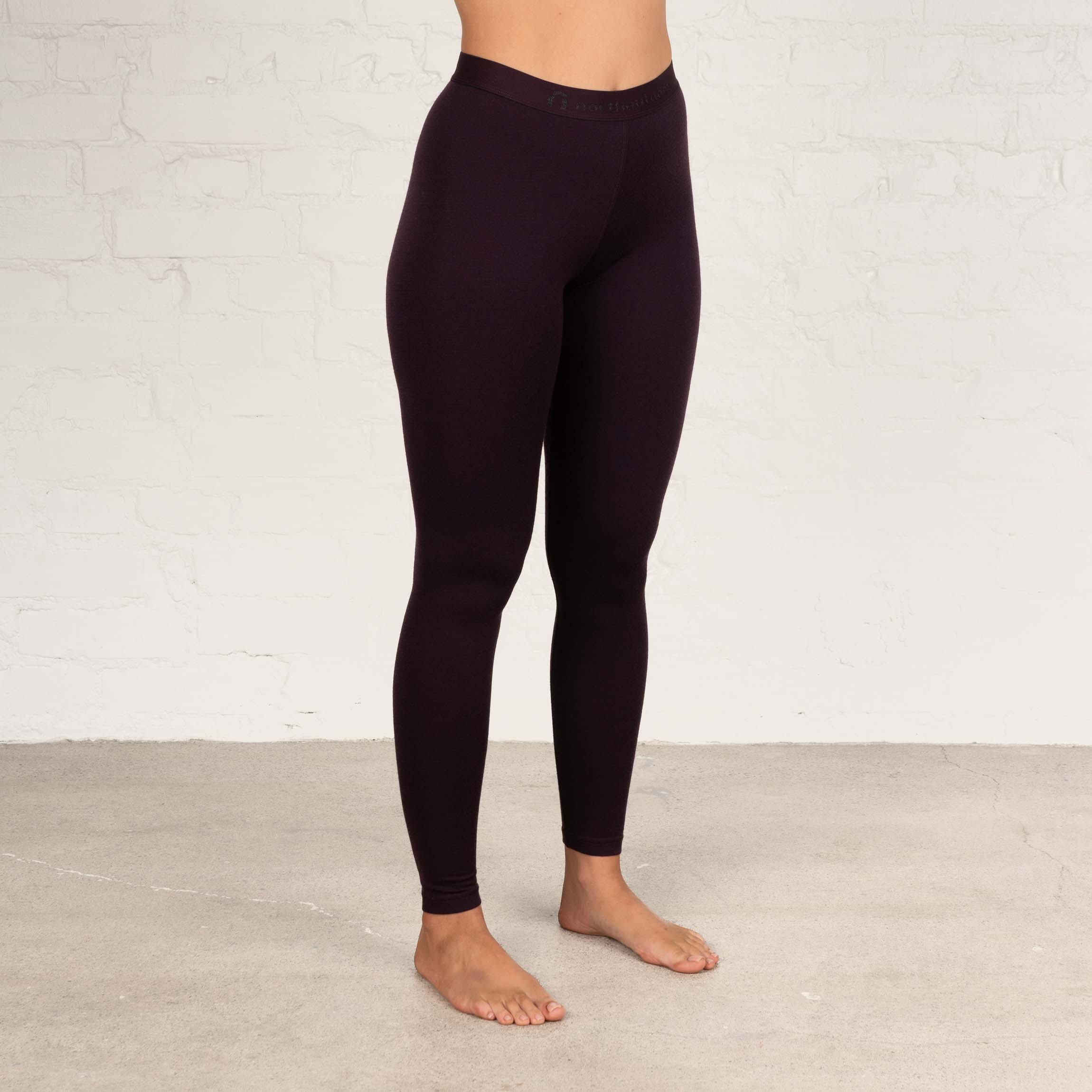 The model is 173 cm and wears size S.