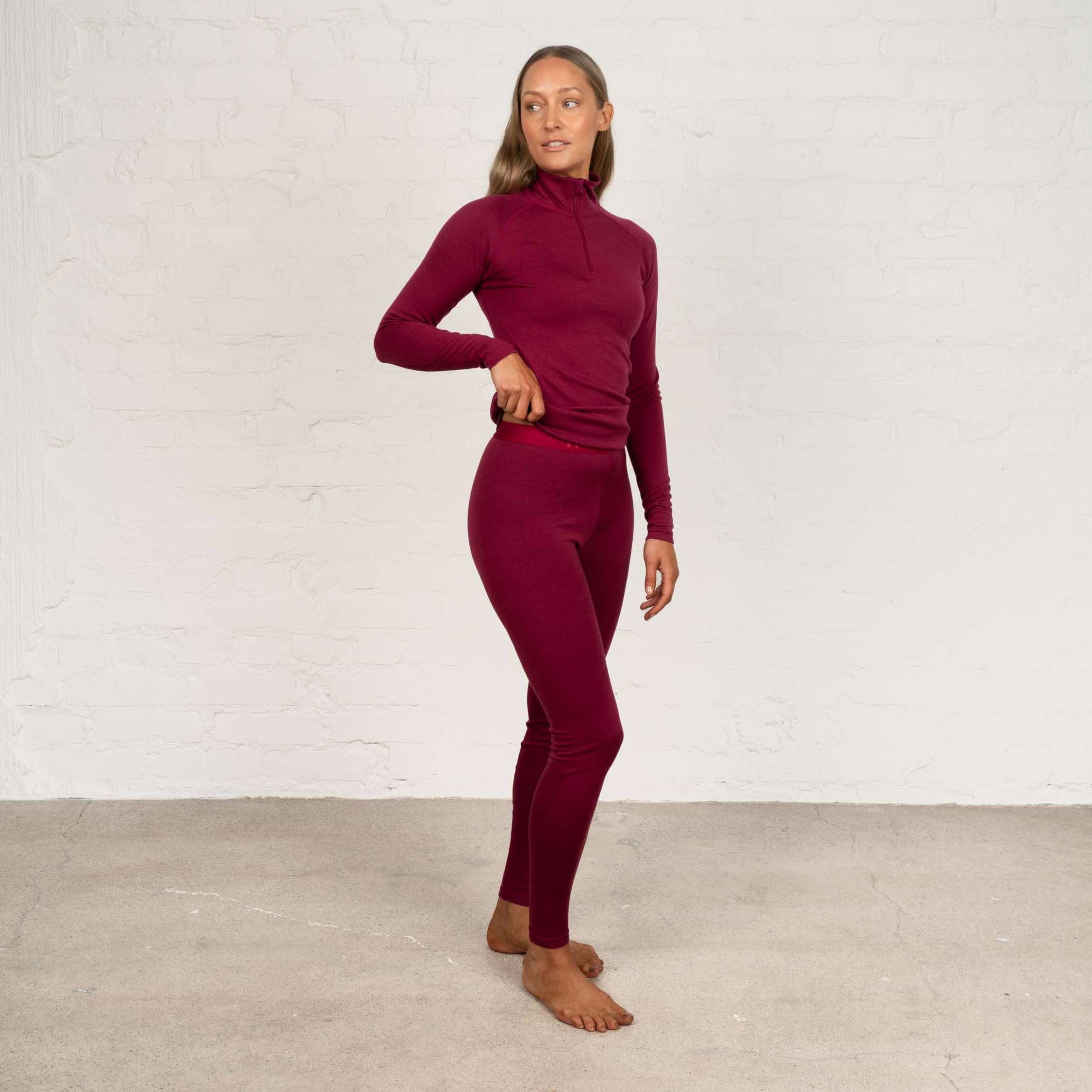 The model is 174 cm and wears size S.