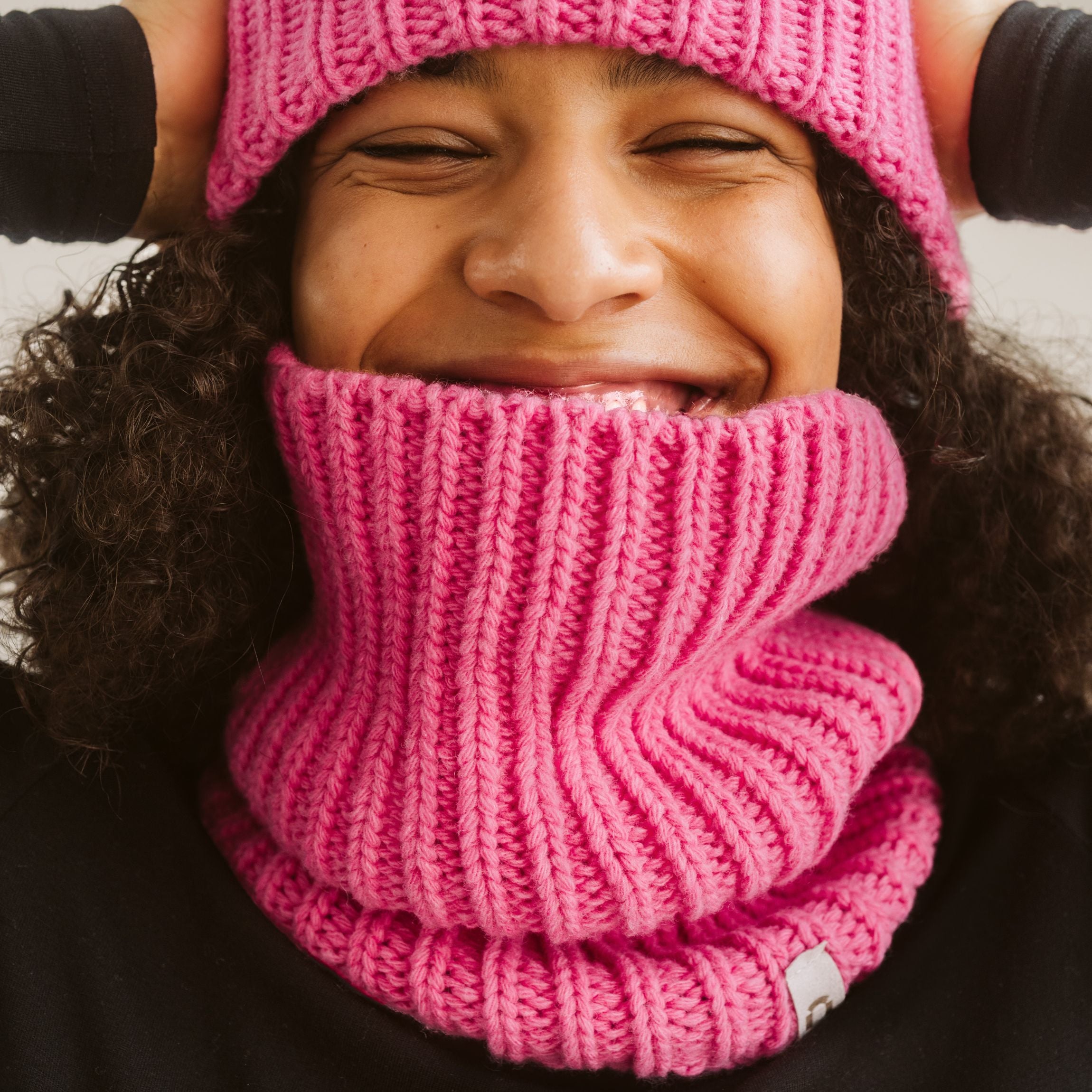Polku merino tube scarf - peony pink
