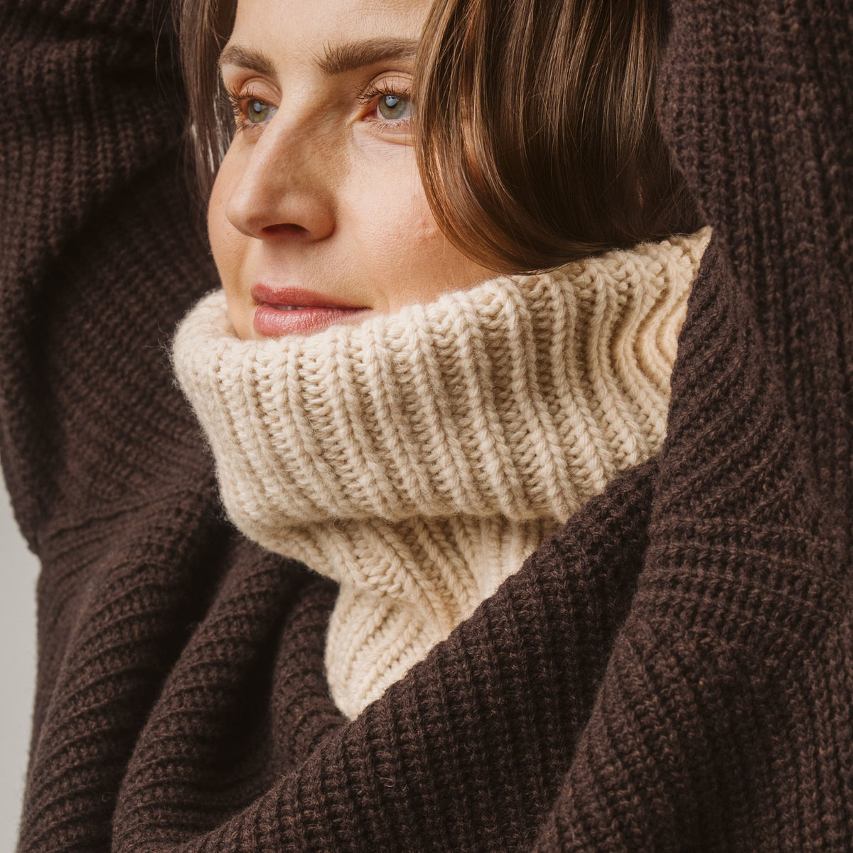 Scaldacollo Polku in lana merino UNI - mandorla