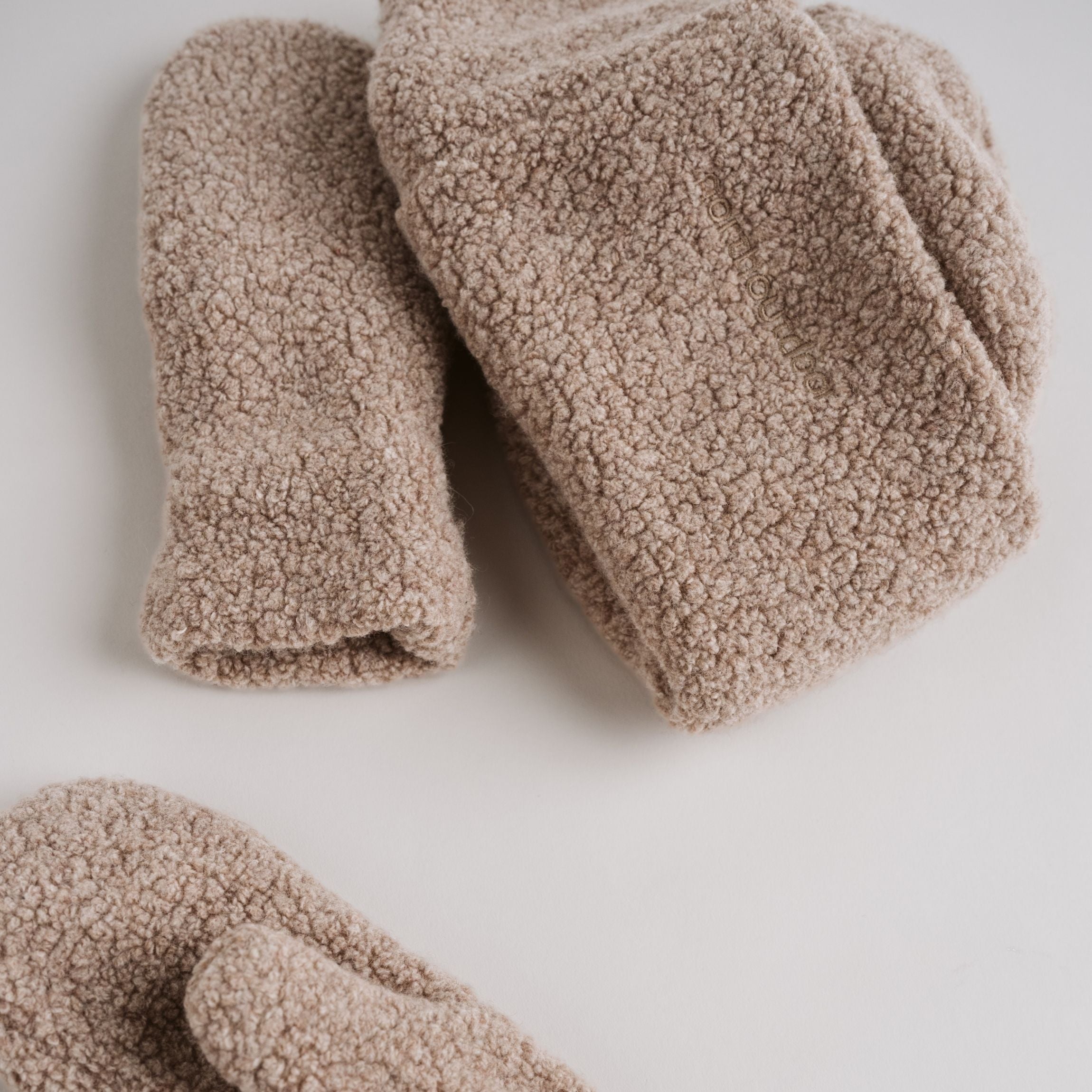 Čepice Haven z vlněného fleecu - latte 